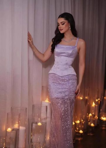 Luxury Sage Green Beaded Pieces Evening Dress with Spaghetti Straps for Formal O