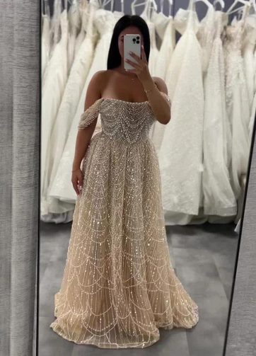 Serene Hill 2025 Customized Saudi Nude A Line Off Shoulder Evening Gown with Pea
